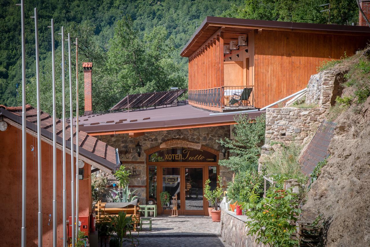 Hotel Tutto Galicnik Exteriör bild